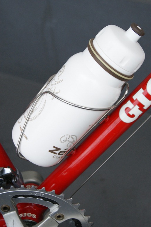 新商品】BIKE'N ROLL ステンレスボトルケージ ～ハンドメイドの高級品～ | 快適自転車用品創造館『ユニコ』